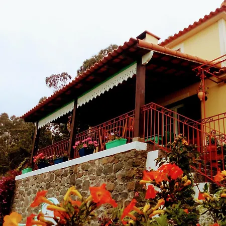Quinta Do Lombo - Bed & Breakfast Хостел Сантана